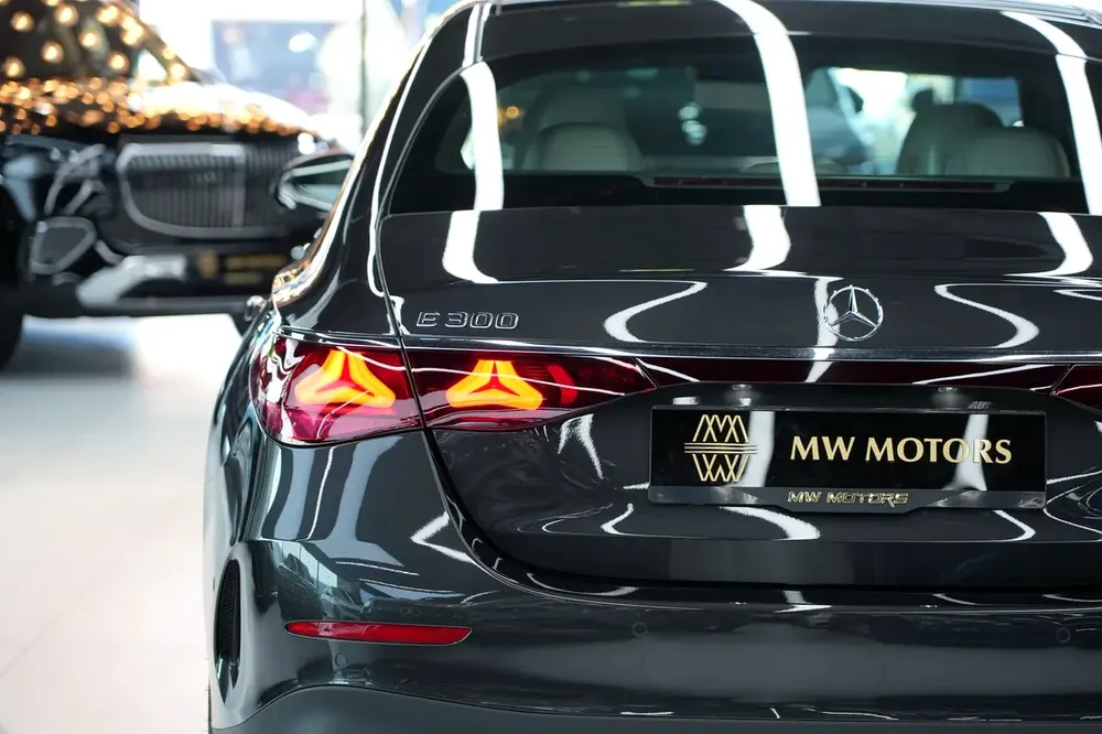 Mercedes-Benz E 300 2026 GCC Specs - Brand New - Image 6
