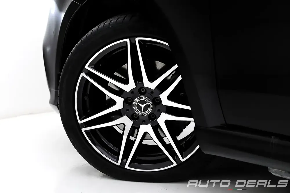 2021 Mercedes Benz Viano V 250 Maybach | GCC Specs | Excellent Condition | VIP Exclusive Interior - Image 9