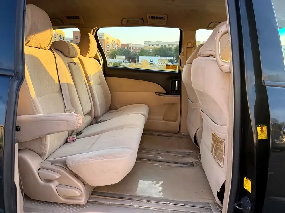 Toyota Previa 2014 GL GCC Specs - Image 15