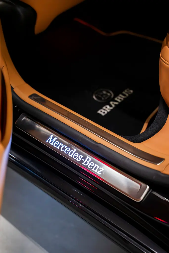 AED 4527 PM | MERCEDES S580 2021 | BRABUS KIT | WELL MAINTAINED | 1 YEAR WARRANTY - Image 13
