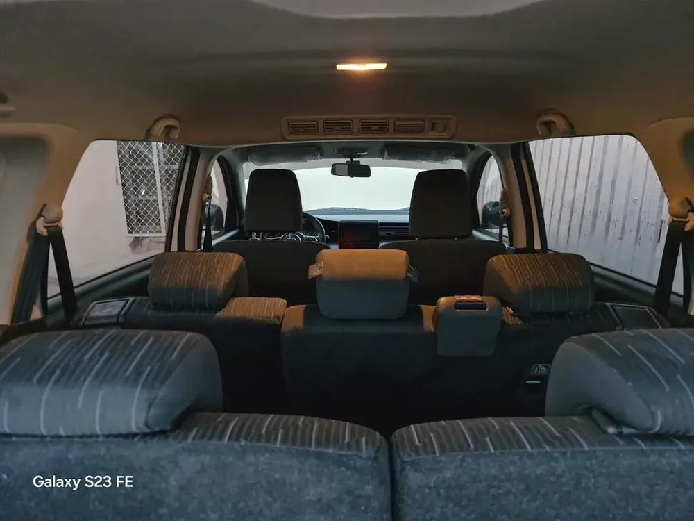 2023 Suzuki Ertiga GLX | GCC Specs | Low Mileage | Family 7-Seater - Image 11