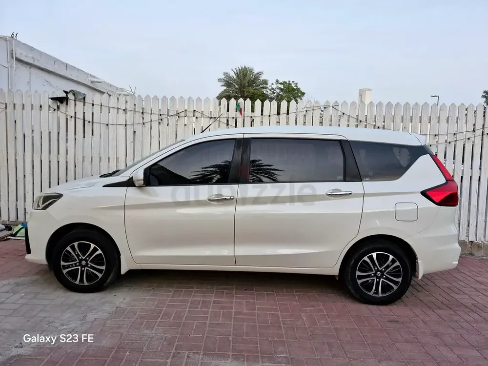 2023 Suzuki Ertiga GLX | GCC Specs | Low Mileage | Family 7-Seater - Image 12