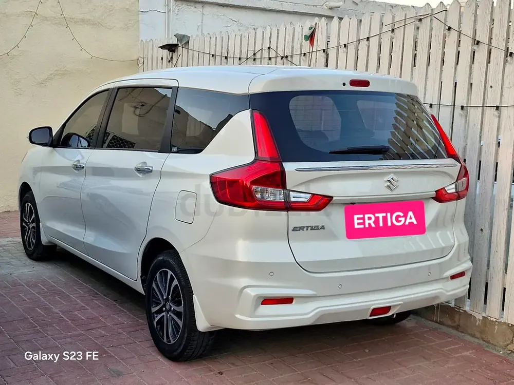 2023 Suzuki Ertiga GLX | GCC Specs | Low Mileage | Family 7-Seater - Image 13