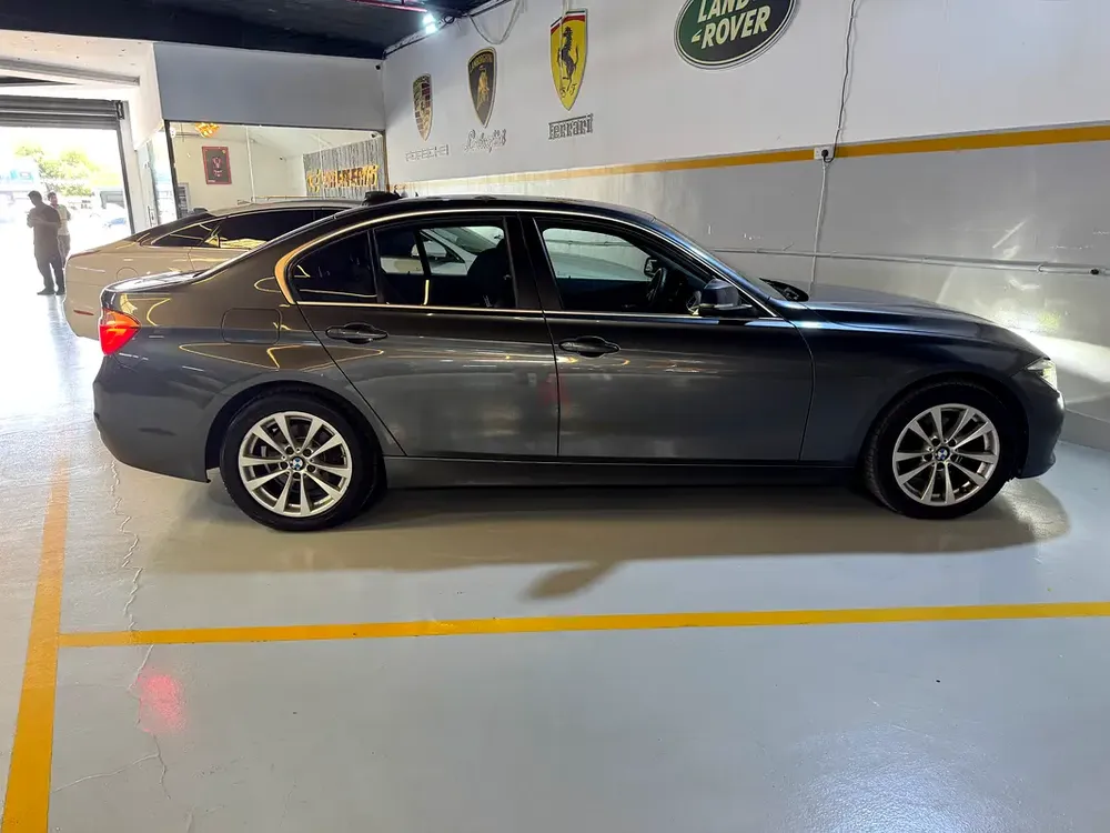 BMW 3 Series 318i 2016 GCC Specs - Image 9