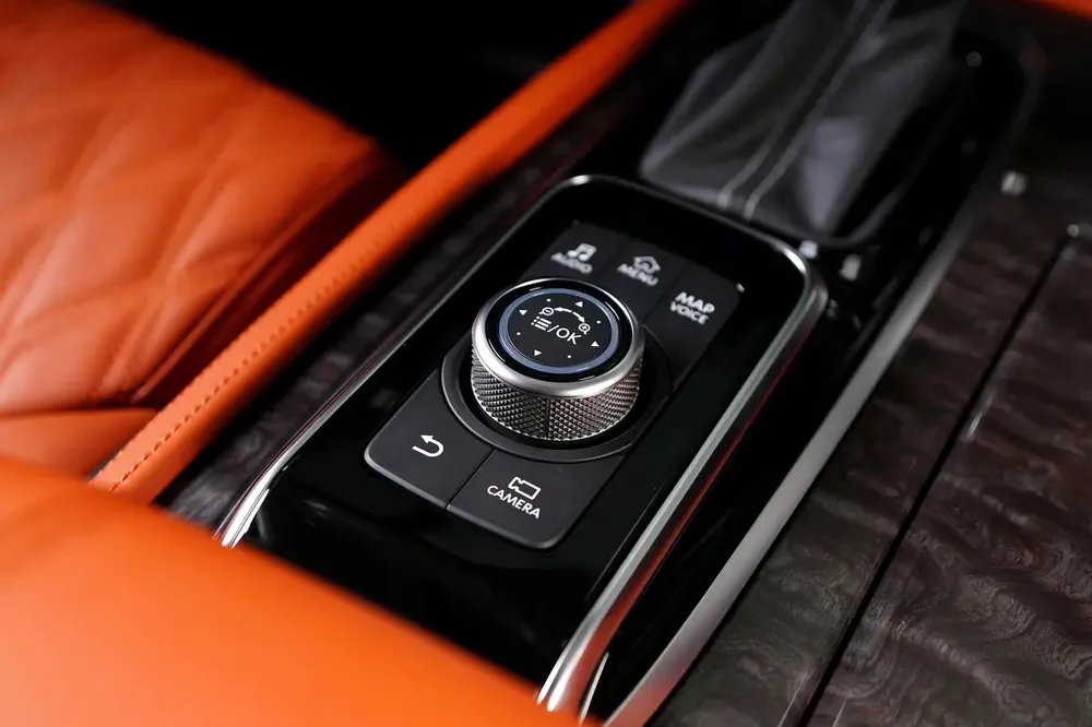 Nissan Patrol SE Platinum-Brand New-GCC-2 Years Warranty  Service Contract Available - Image 15