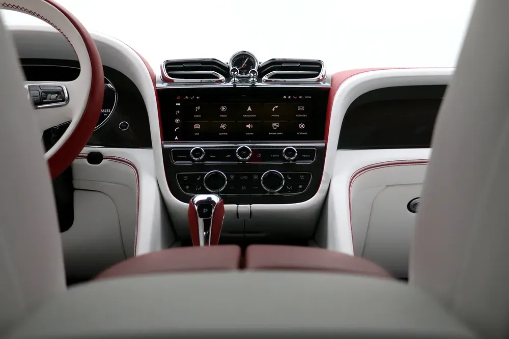 Bentley Bentayga Mansory 2021 | Distress Deal | European Specs | Pristine Condition - Image 12