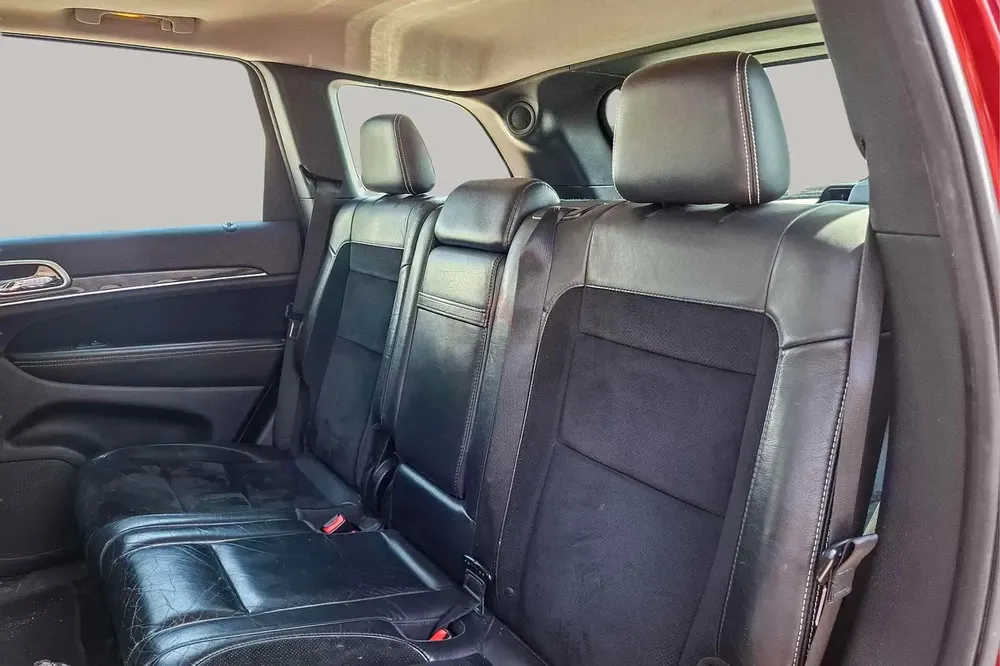 Inspected Car | 2013 Jeep Grand Cherokee SRT | GCC Specs | Ref#427655 - Image 12