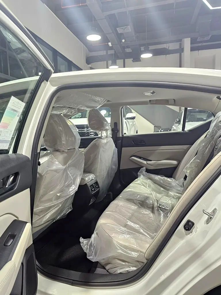 NISSAN ALTIMA SV 2.5L 2026YM بسعر خرااافي نيسان التيما اس في - Image 17
