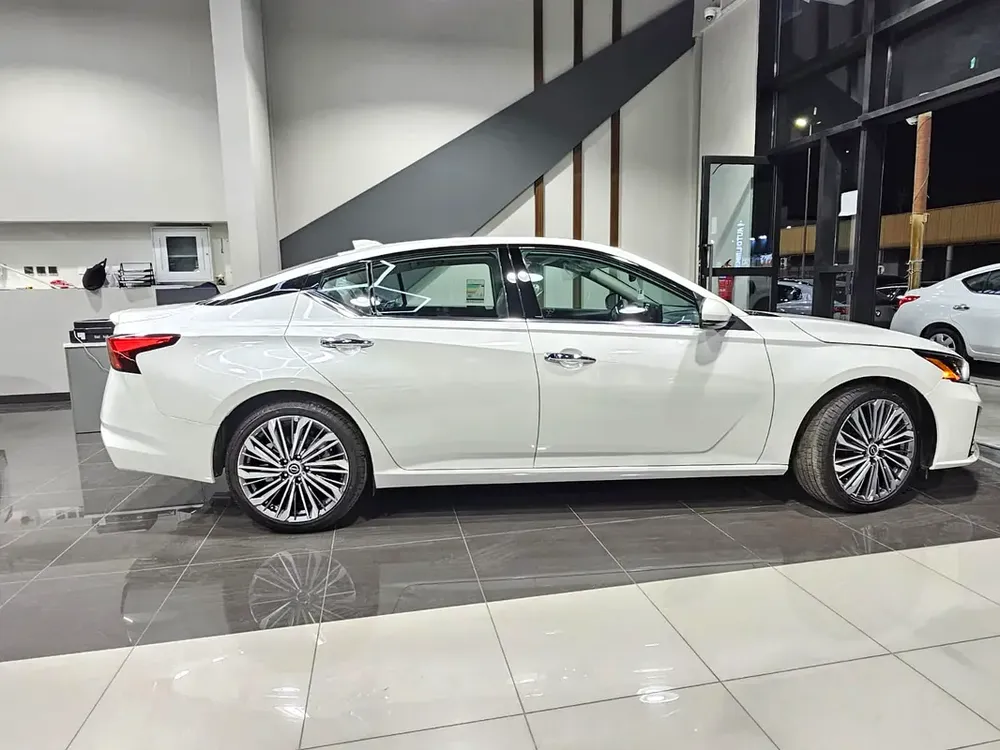 NISSAN ALTIMA SV 2.5L 2026YM بسعر خرااافي نيسان التيما اس في - Image 4