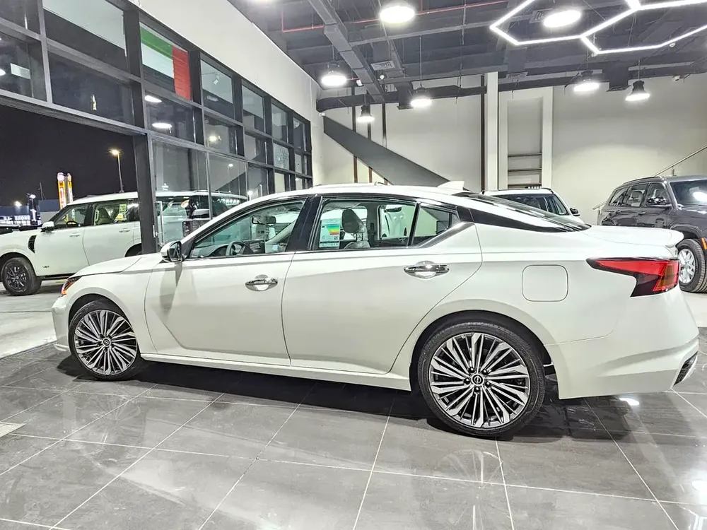 NISSAN ALTIMA SV 2.5L 2026YM بسعر خرااافي نيسان التيما اس في - Image 5