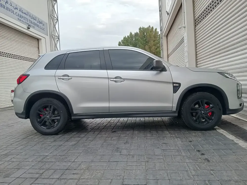Mitsubishi ASX Signature Edition 2022, GCC Specs - Excellent Condition - Image 4