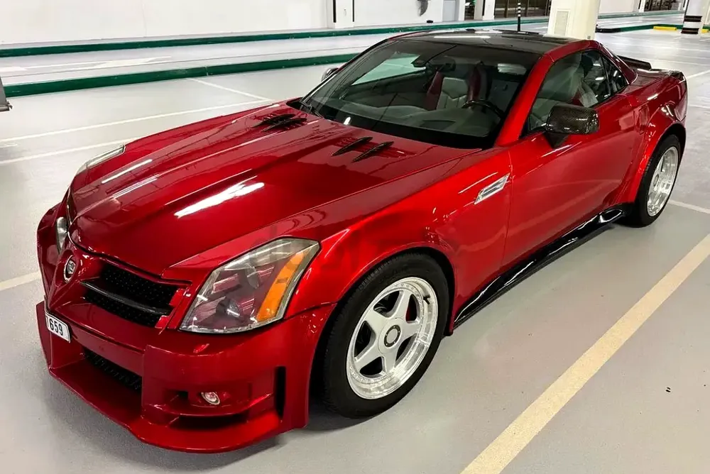 2004 Cadillac XLR Standard - American Specs - Hardtop Convertible - Image 5