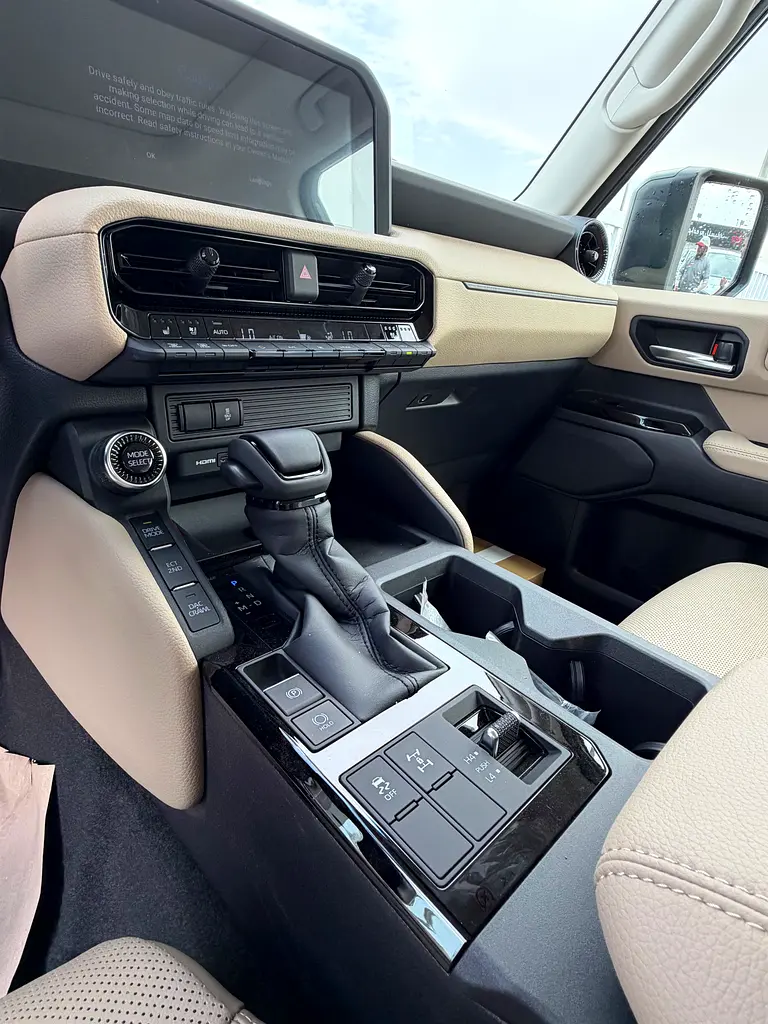 TOYOTA PRADO ALL -Rounder 2.8 Diesel - Image 13