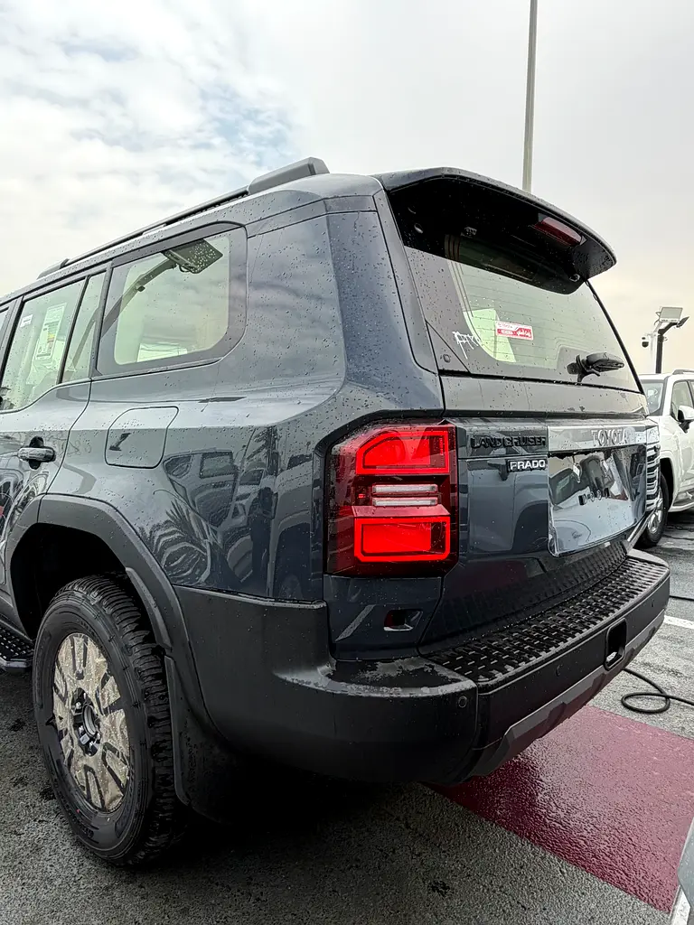 TOYOTA PRADO ALL -Rounder 2.8 Diesel - Image 6