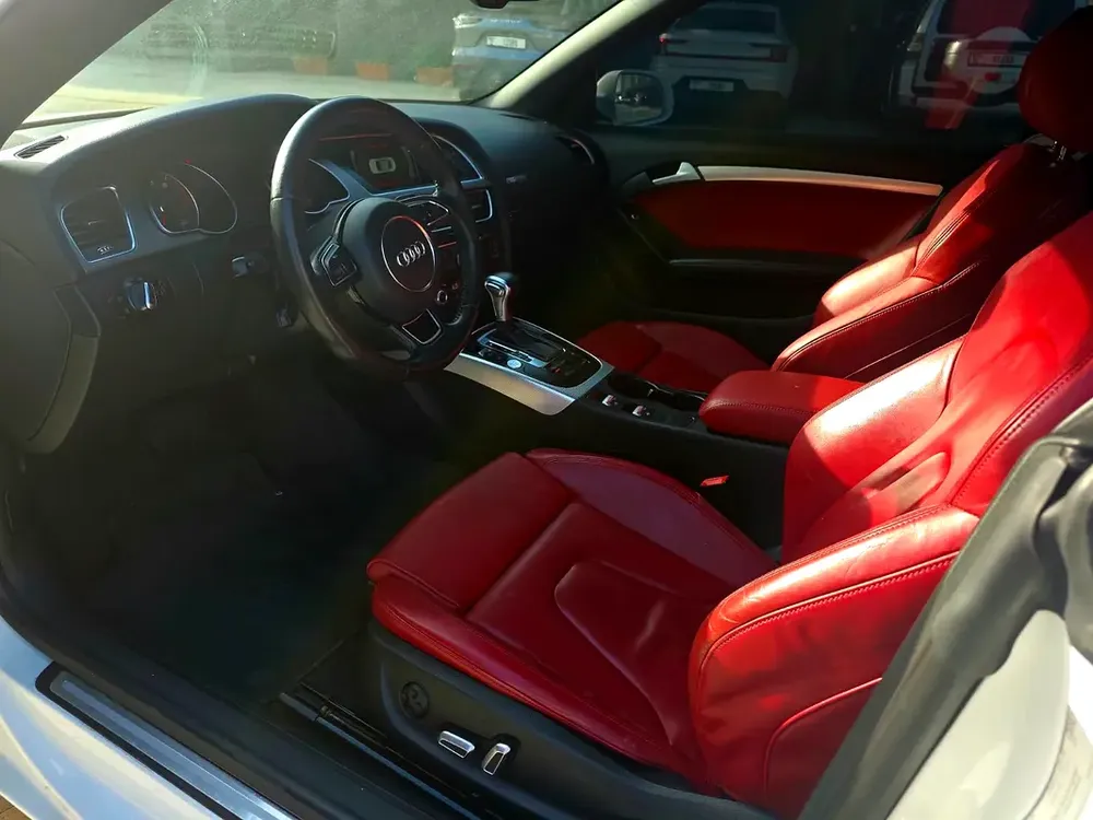 Audi A5 35 TFSI 2015 - GCC Specs - Well Maintained - Image 7