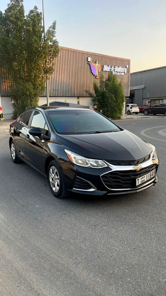 2019 Chevrolet Cruze LT | Efficient  Reliable Sedan - Image 7