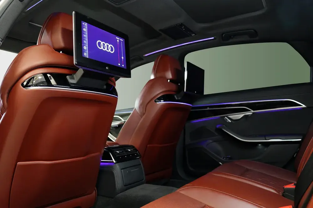 Audi A8L 55 TFSI Quattro - 2023 - Image 8