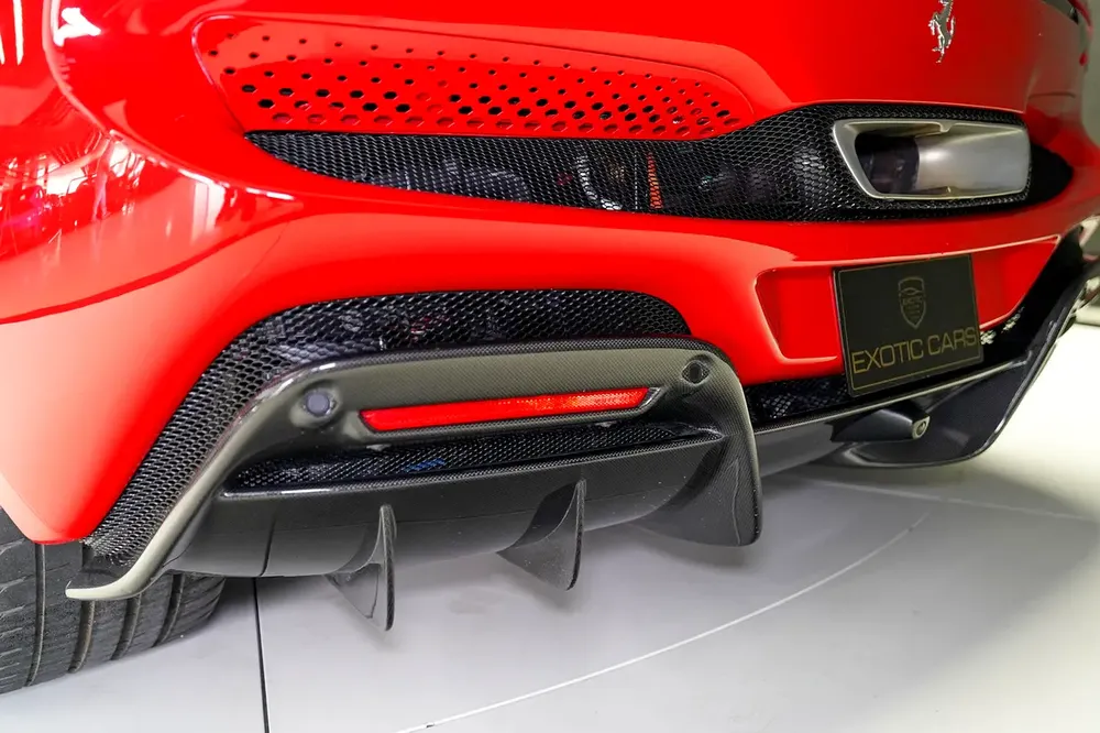 CARBON INTERIOR | CARBON EXTERIOR | SERVICE CONTRACT TILL NOV 2030 | 296 GTB ASSETTO FIORANO - Image 9