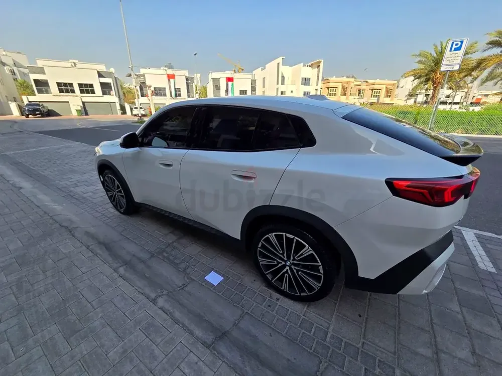 2025 BMW X2 sDrive18i - GCC Specs - Brand New! - Image 11