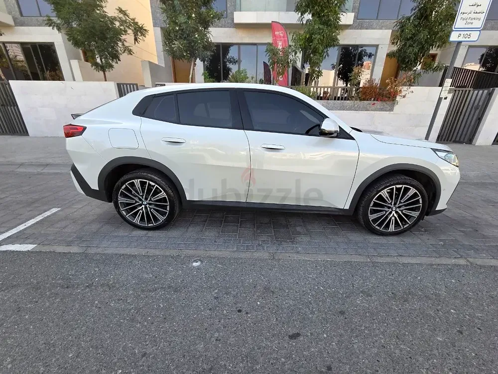2025 BMW X2 sDrive18i - GCC Specs - Brand New! - Image 6