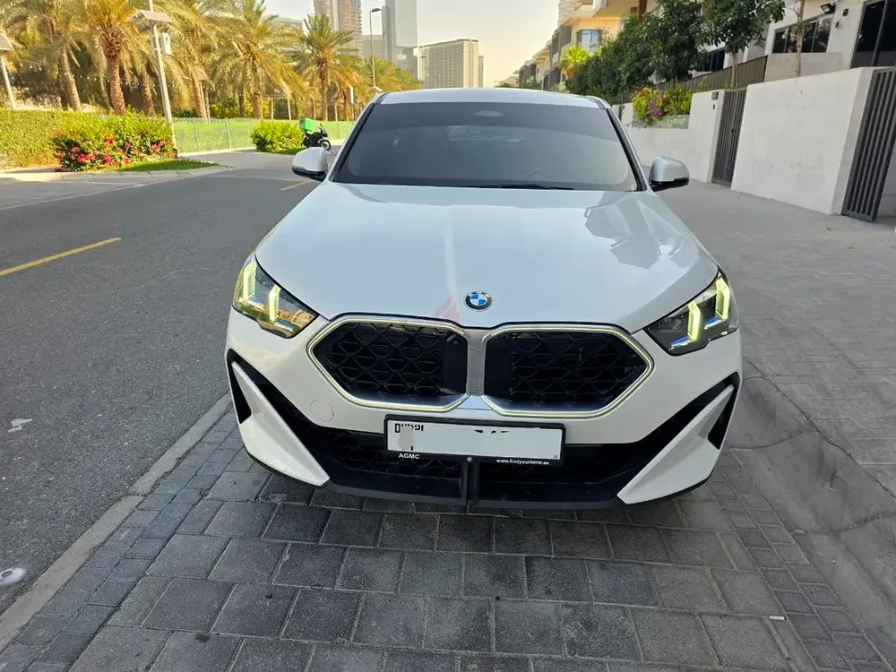 2025 BMW X2 sDrive18i - GCC Specs - Brand New! - Image 7