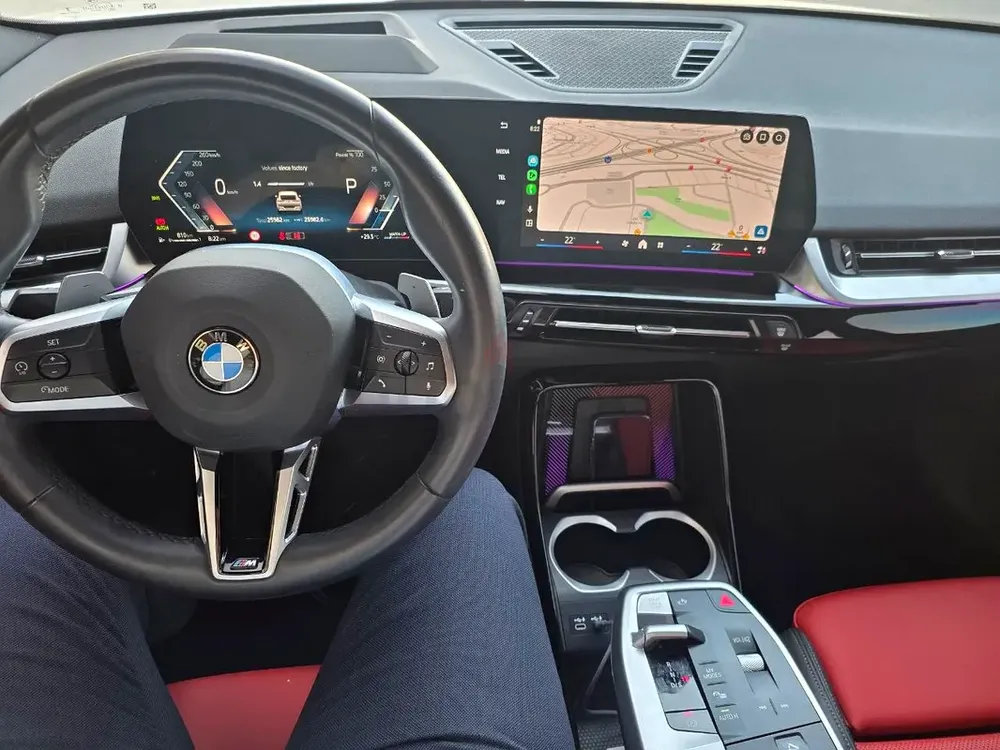 2025 BMW X2 sDrive18i - GCC Specs - Brand New! - Image 8
