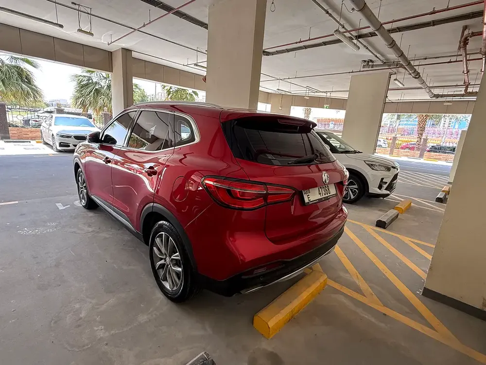 2020 MG HS Luxury | 62,700 KM | Red | Lux Trim - Image 4