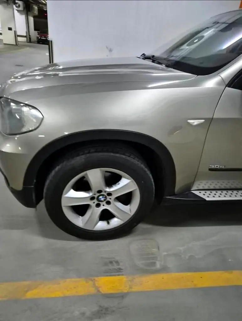 BMW X5 3.0i 2008 | GCC Specs - Image 6