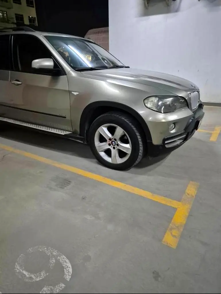 BMW X5 3.0i 2008 | GCC Specs - Image 9