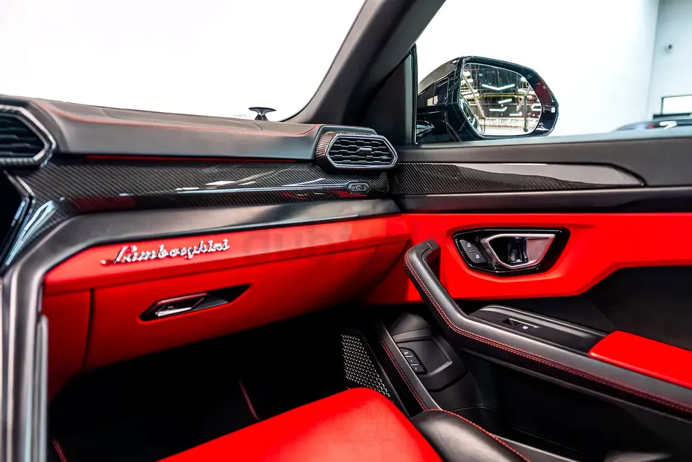 Lamborghini Urus Standard 2022 GCC Specs - Image 12