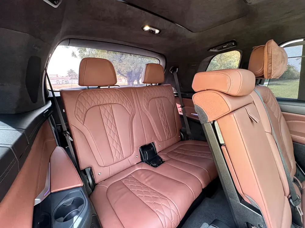 BMW X7 xDrive40i 2020 GCC Specs - Luxury 7-Seater - Image 13