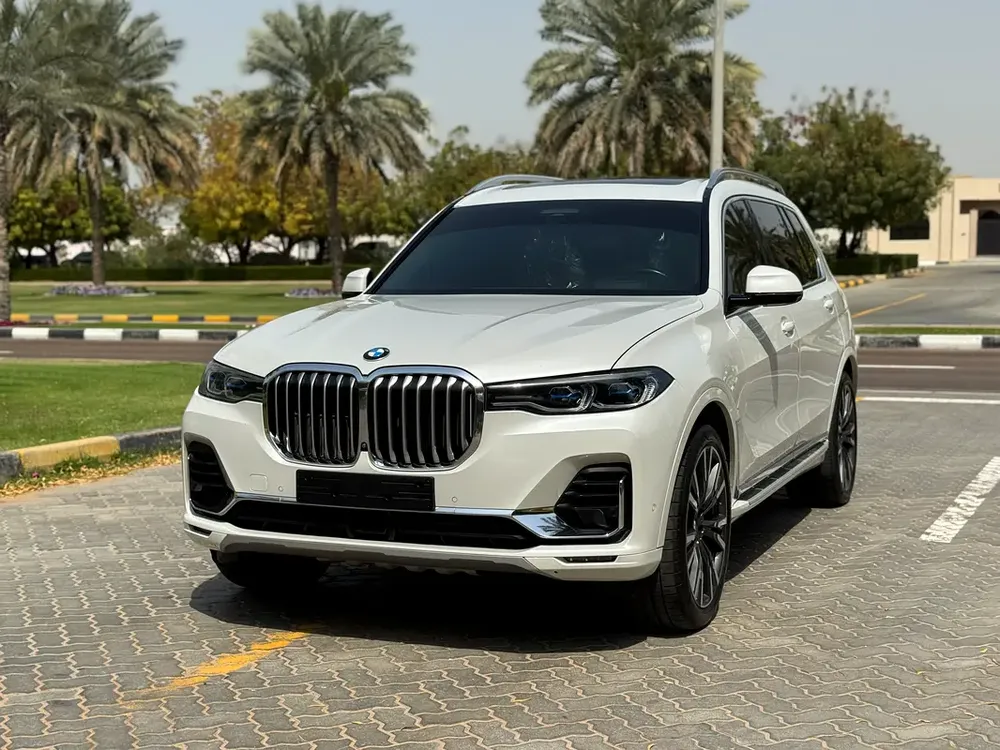 BMW X7 xDrive40i 2020 GCC Specs - Luxury 7-Seater - Image 4