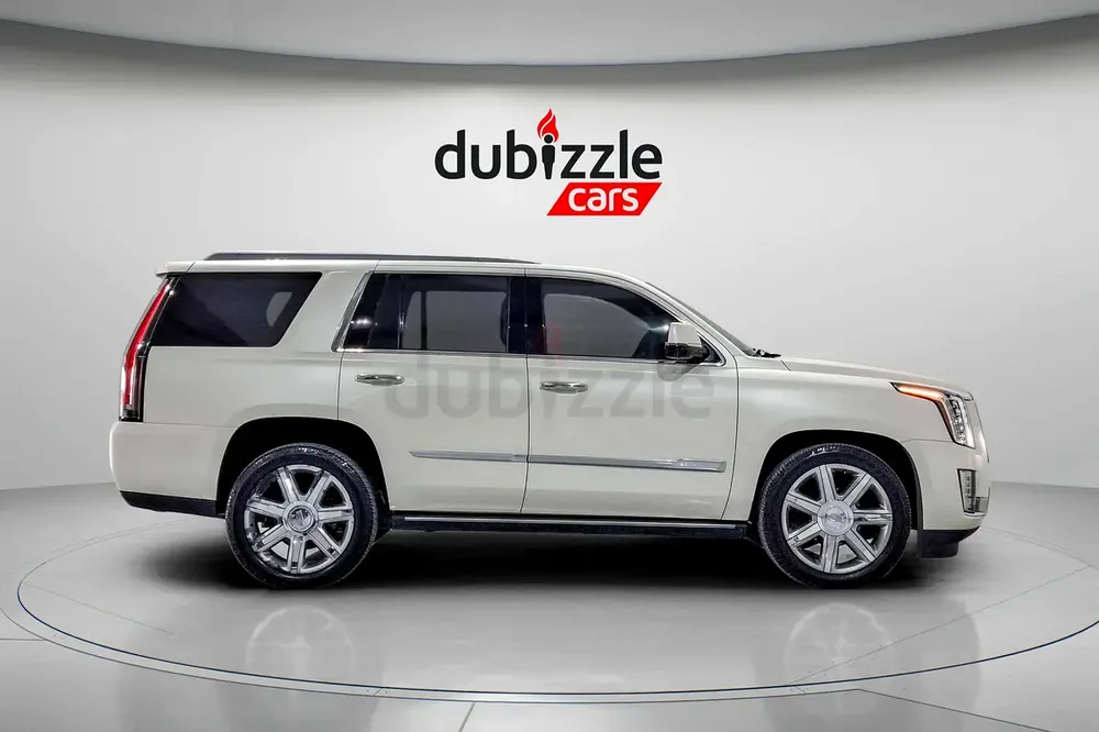 AED 6579/month | 2015 Cadillac Escalade  | GCC Specs | Ref#430950 - Image 4