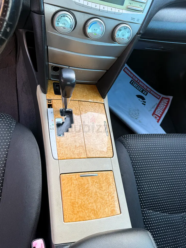 Toyota Camry model 2008 Gcc - Image 12