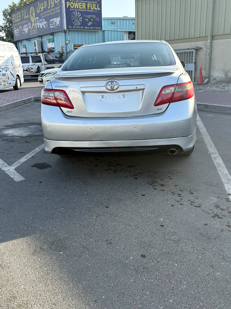 Toyota Camry model 2008 Gcc - Image 5