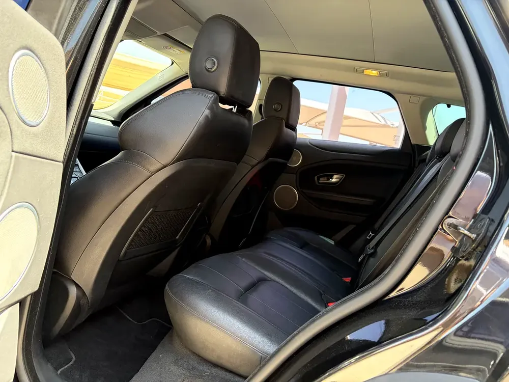 Land Rover Range Rover Evoque  2019 - Korean Specs - Image 10