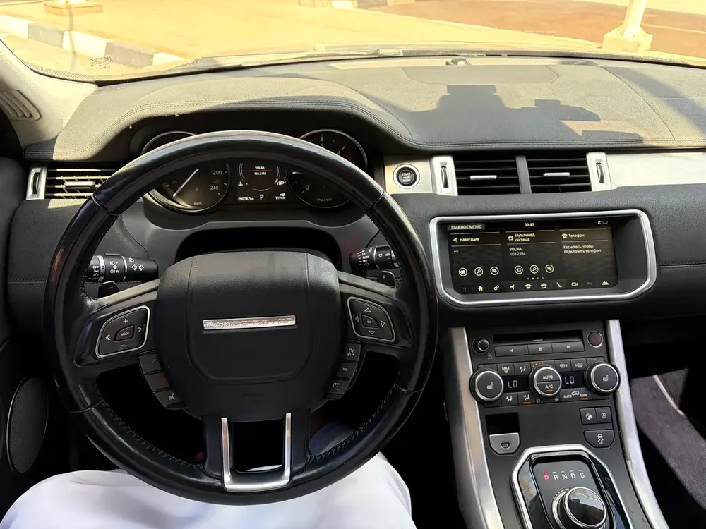 Land Rover Range Rover Evoque  2019 - Korean Specs - Image 14