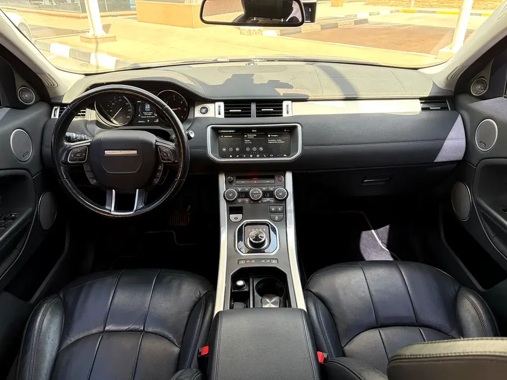 Land Rover Range Rover Evoque  2019 - Korean Specs - Image 9