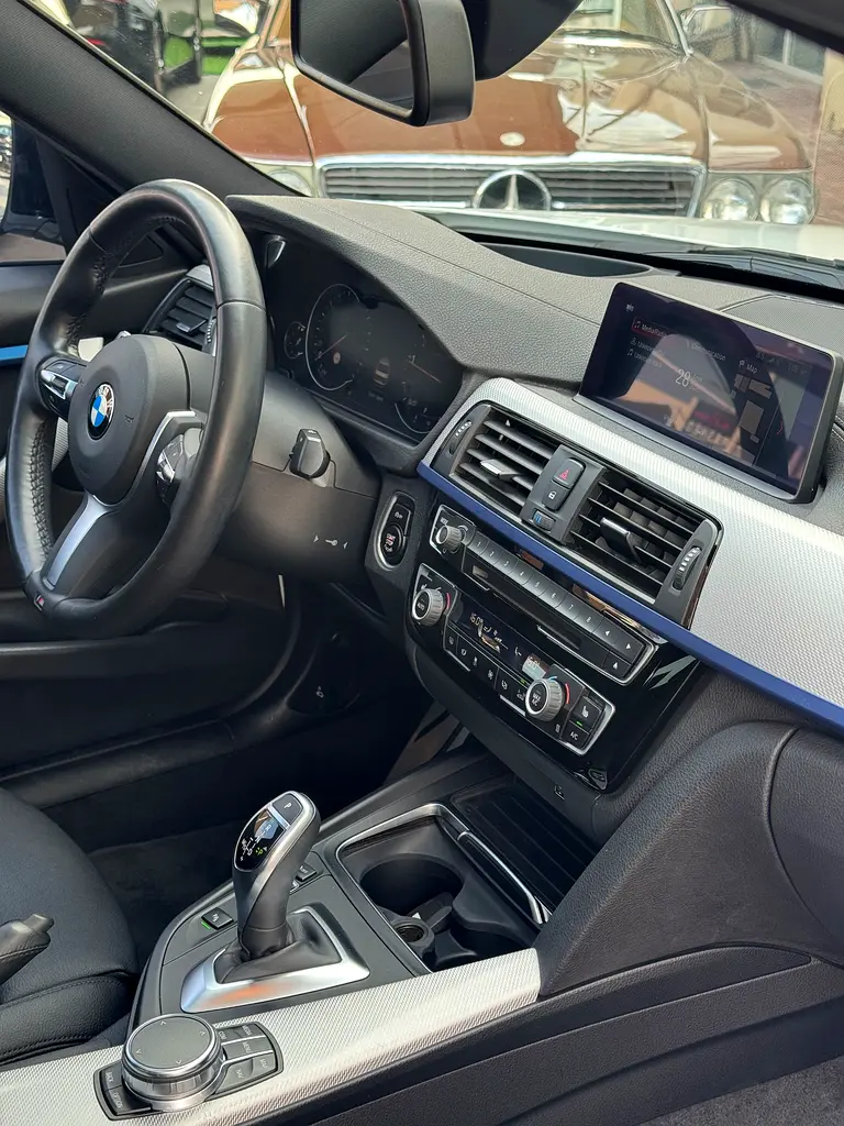 2019 BMW 3-Series 320i M KIT xDrive - fully loaded Well Maintained - Image 14