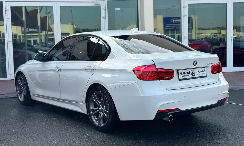 2019 BMW 3-Series 320i M KIT xDrive - fully loaded Well Maintained - Image 6