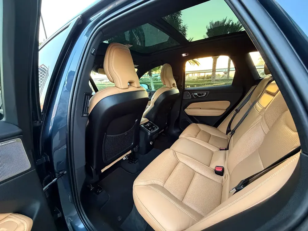 2020 Volvo XC60 T6 Inscription Highline | GCC Specs | Low Mileage - Image 11