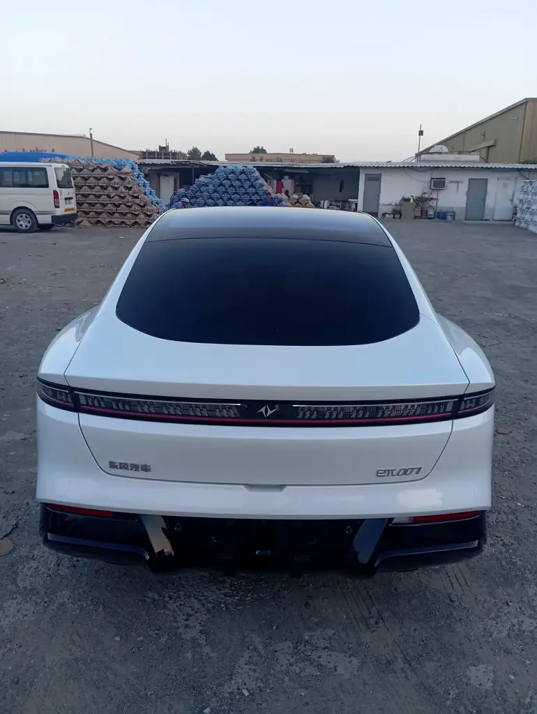 DongFeng 007 2025 - Brand New - Chinese Specs EXPORT ONLY - Image 4
