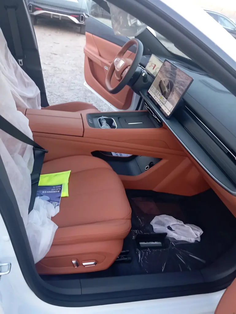 DongFeng 007 2025 - Brand New - Chinese Specs EXPORT ONLY - Image 7