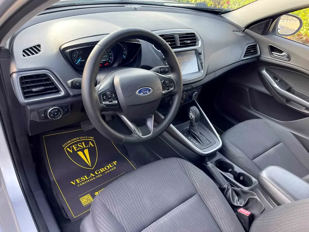UNLIMITED MILEAGE WARRANTY / CRUISE CONTROL + CAMERA + ALLOY WHEELS + LED LIGHT / IN HOUSE FINANCE - Image 14