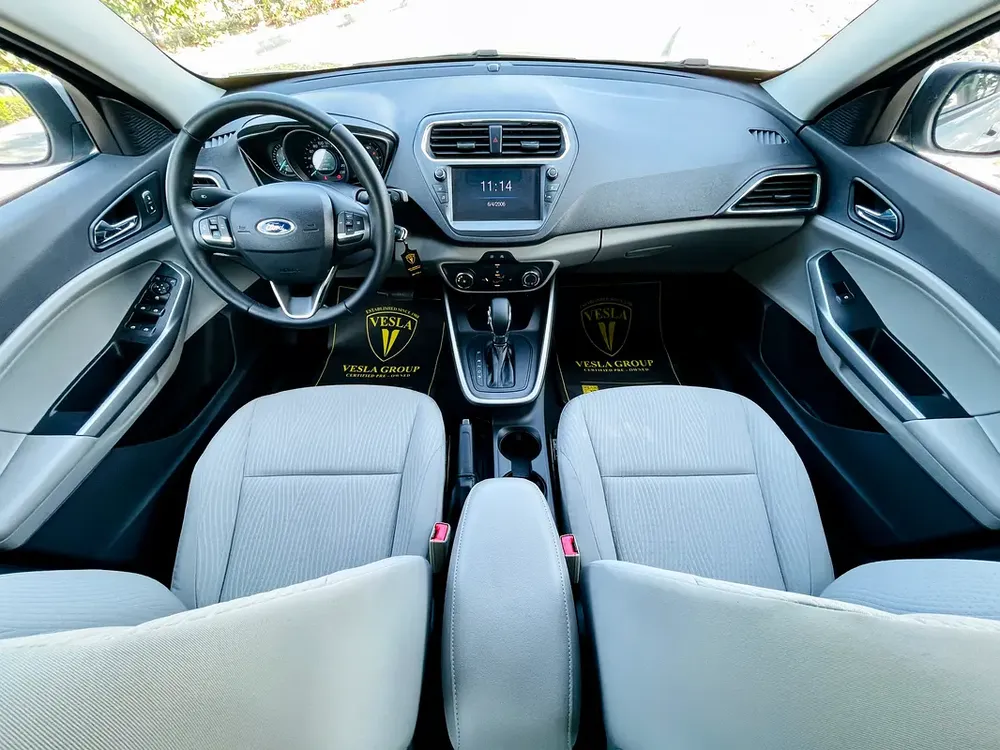 UNLIMITED MILEAGE WARRANTY / CRUISE CONTROL + CAMERA + ALLOY WHEELS + LED LIGHT / IN HOUSE FINANCE - Image 16