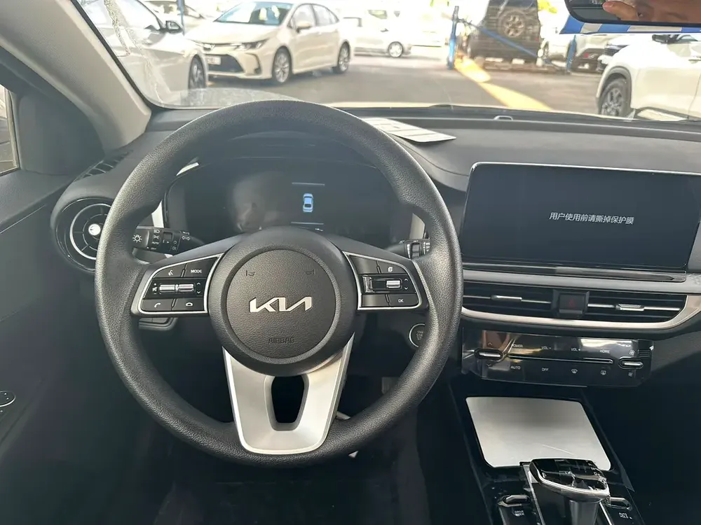 Kia K3 - Image 7