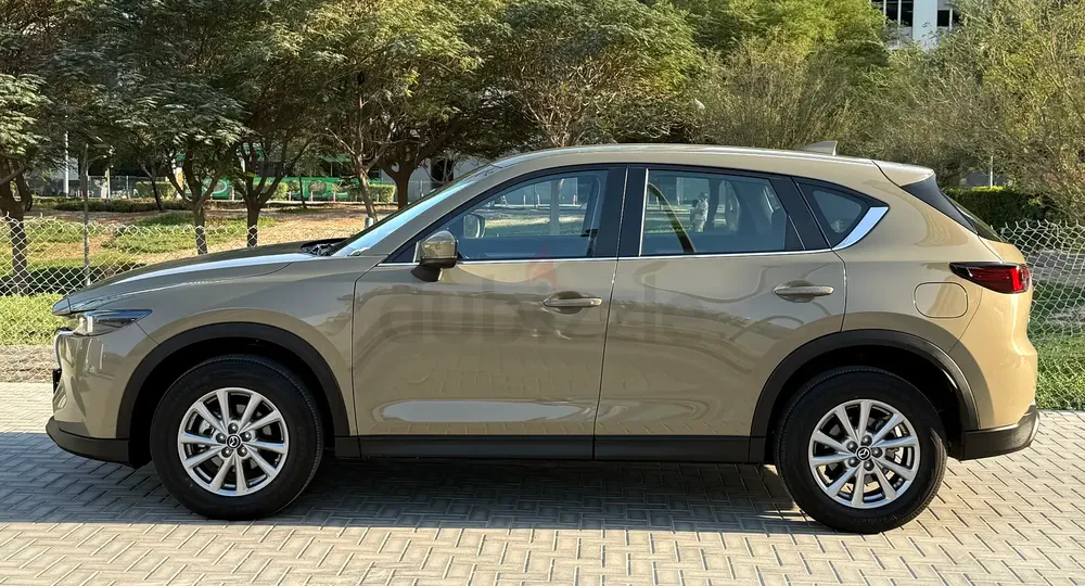 2025 Mazda CX-5 GS - GCC Specs -Brand New Condition, No Accident/No Repaint - Image 4