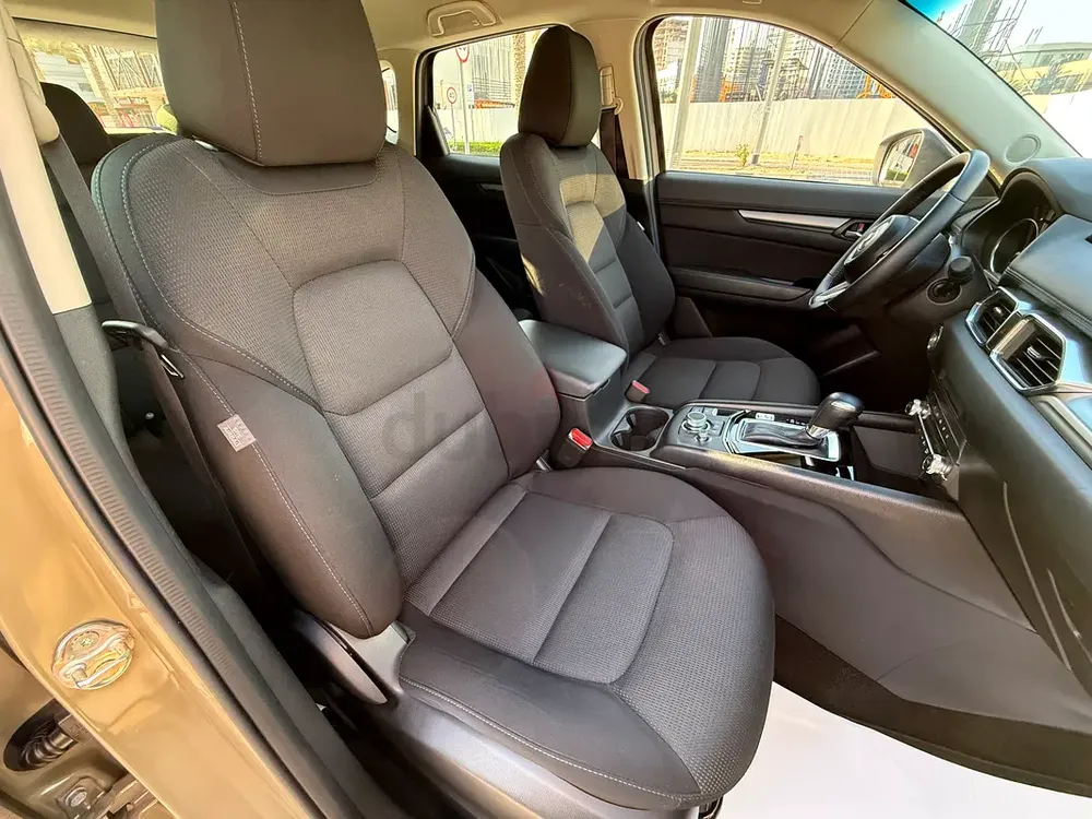 2025 Mazda CX-5 GS - GCC Specs -Brand New Condition, No Accident/No Repaint - Image 8