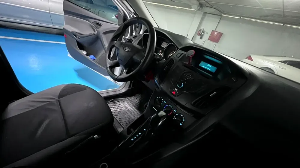 Ford Focus 2013 GCC Specs - Image 12