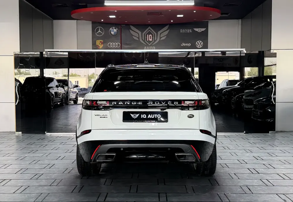 AED 1,680 P.M | 2019 Range Rover Velar P300 HSE R-Dynamic | Under Warranty | GCC | - Image 5